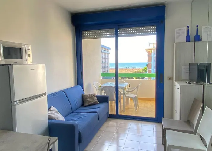 Grazioso N 71 A 100mt Dal Mare A