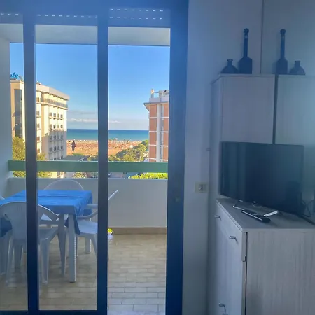 Appartement Grazioso N 71 A 100mt Dal Mare A