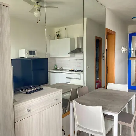 Grazioso N 71 A 100mt Dal Mare A * Bibione