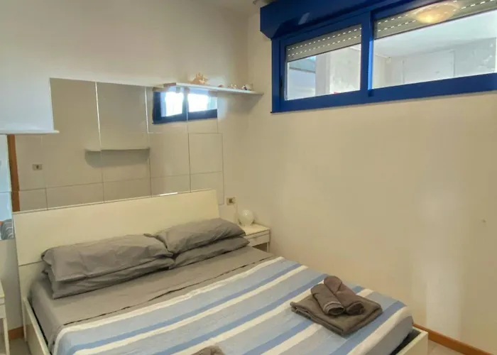 Grazioso N 71 A 100mt Dal Mare A * بيبيوني